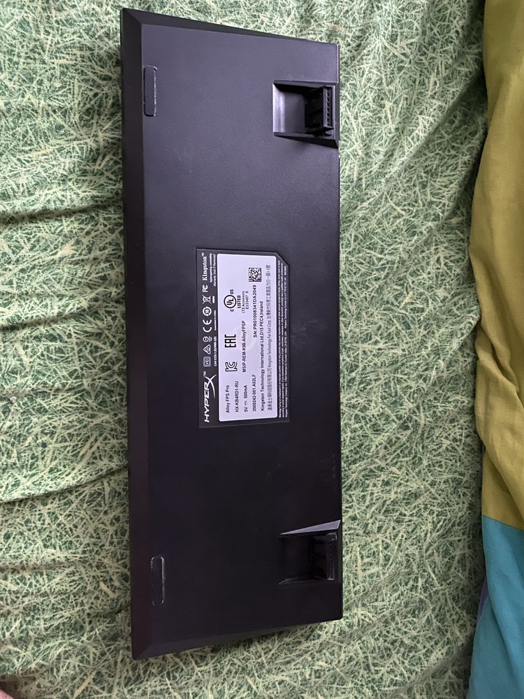 Продам игровую клавиатуру hyperX alloy fps pro