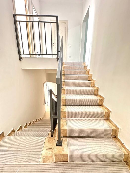 Срочно продается 4 х комнатная квартира ЖК Ассолом Сохил