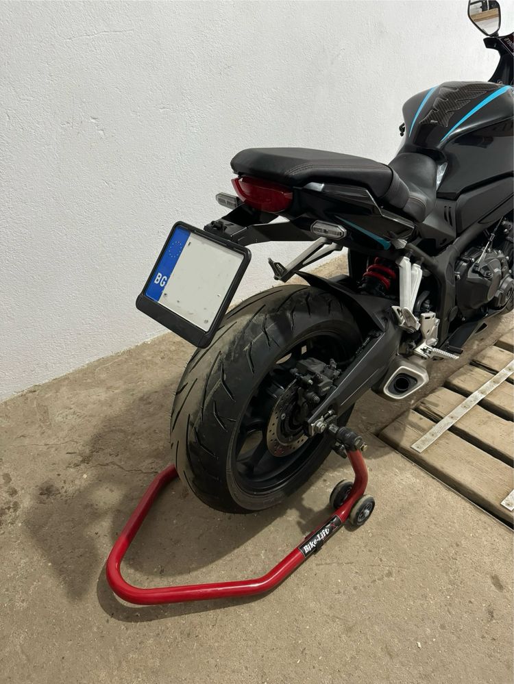 Стойка за номер Honda Cbr650r / Cb650