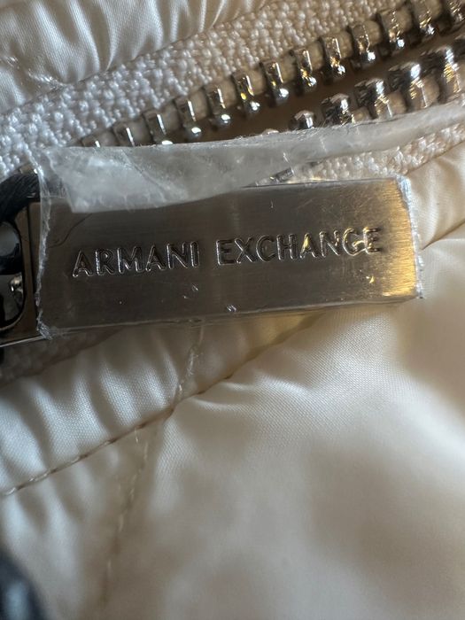 Ново Яке на Armani