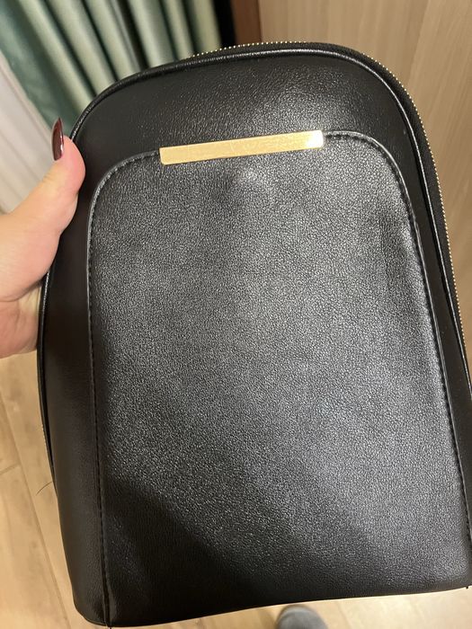 Рюкзак черный женский