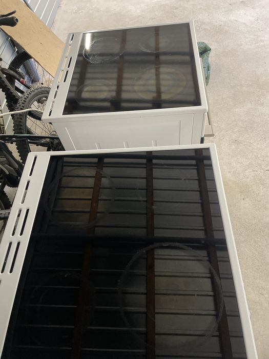 Vând 2 aragaze electrice Asko!