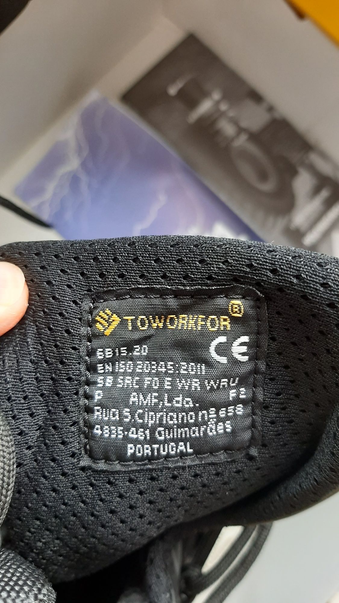 Pantofi de protectie munca VOLT 1 . made in Potugal mas.45.