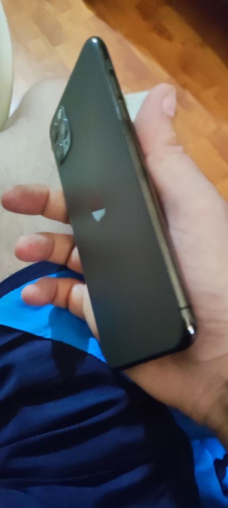 Iphone 11 pro Max свой
