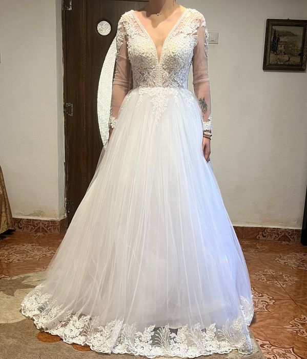 Vând rochița de mireasa