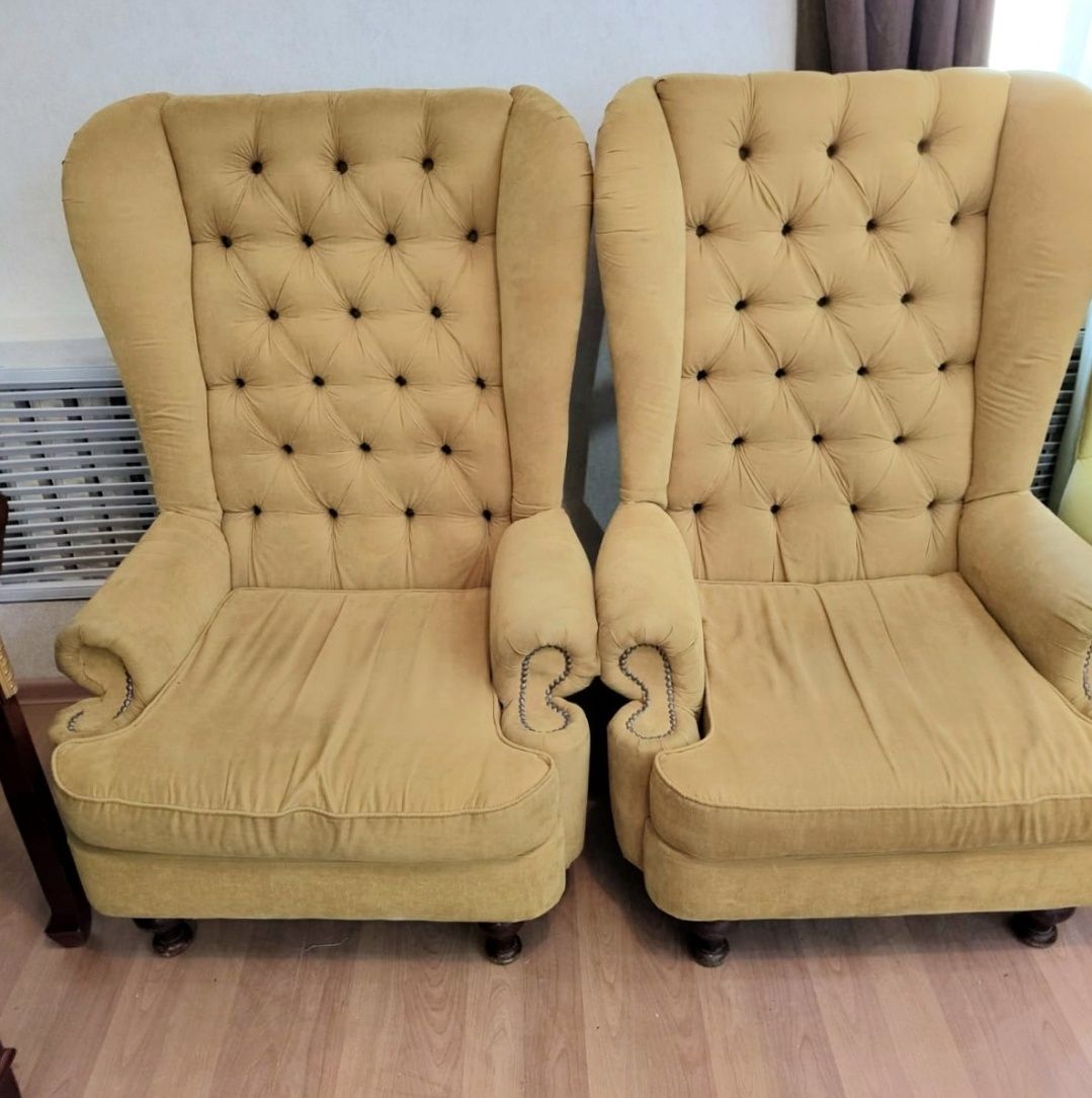 Продам разные стулья и диваны