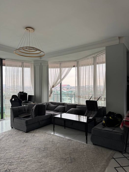 ТОШКЕНТ Юнусоботда 90 квадрат Масжид олдида  135000 уе заходи и живи