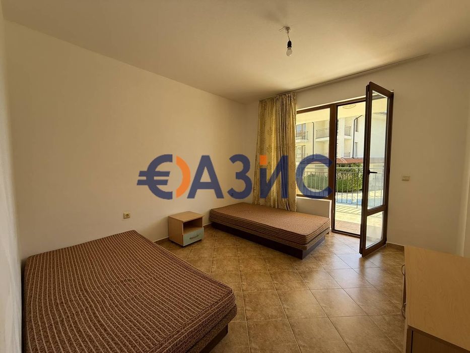 Продава се Тристаен апартамент в с. Кошарица, Област Бургас - 104 кв.м за 847 €/кв.м - Снимка #8