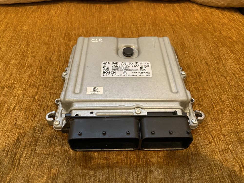 Calculator motor / Ecu Mercedes CLK / ML 3.0 : A6421509591