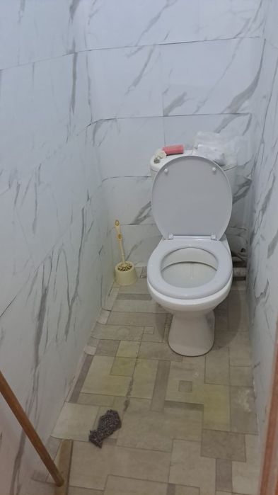 Сдаётся 2 комнатная квартира на длительный срок только семейным