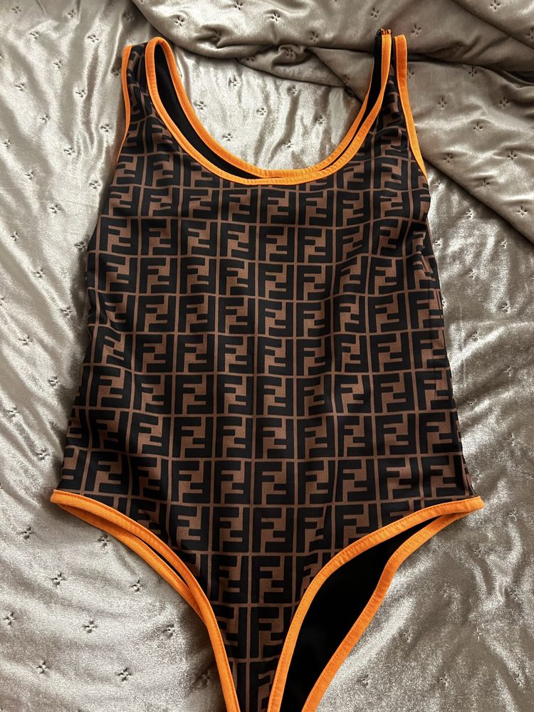 оригинално дамско боди Fendi