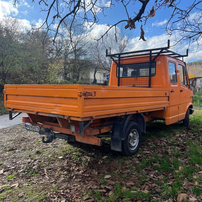 Mercedes-Benz 208 208D
Бордов Бус Mercedes-Benz 208D