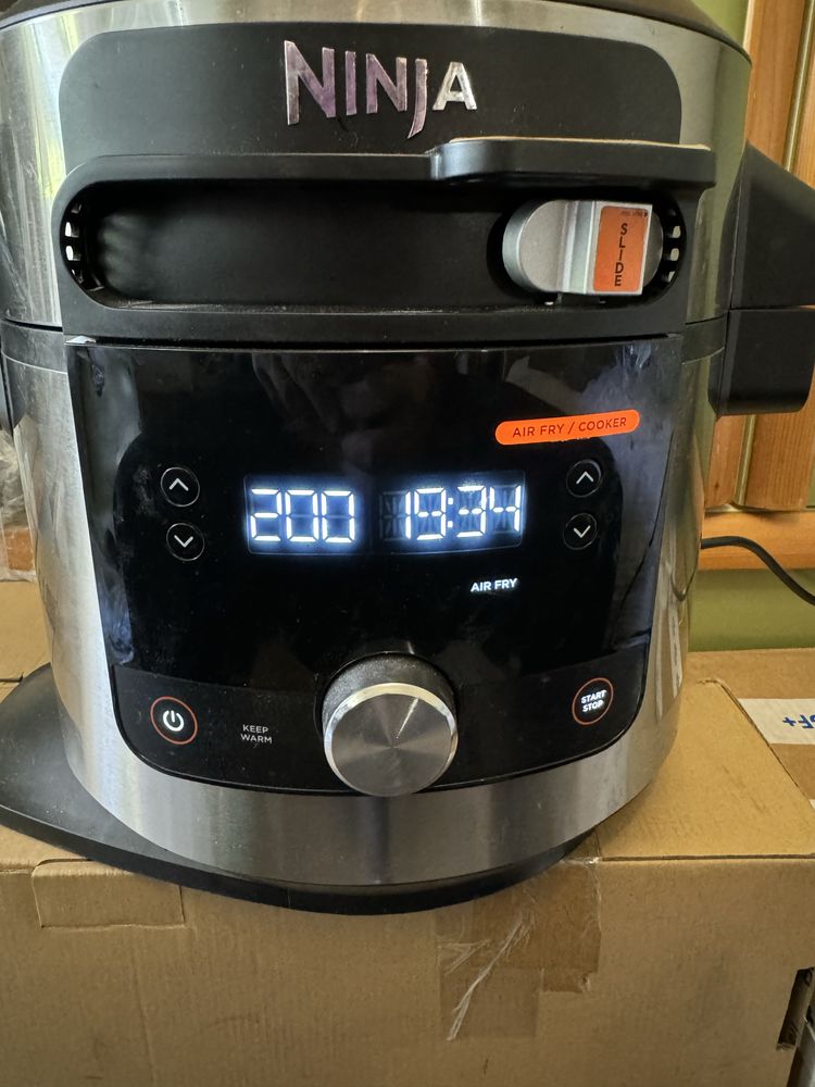 Мултикукър NINJA Foodi MAX 12-in-1 OL650EU, 1460W, 7.5л, 12 Програми!
