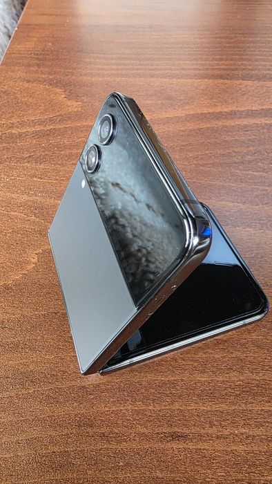 Samsung Galaxy Z Flip 4, 8RAM/256GB