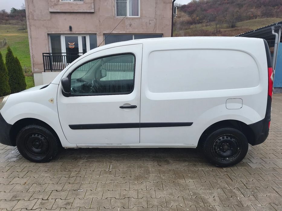 Renault Kangoo pretul include tva