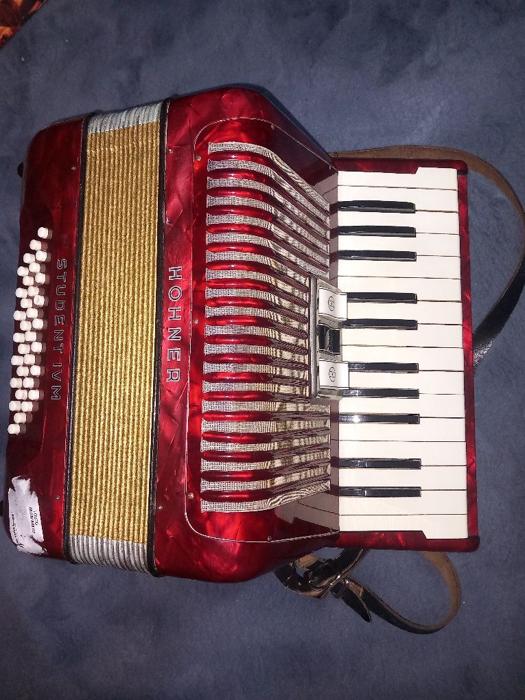 Acordeon hohner ...