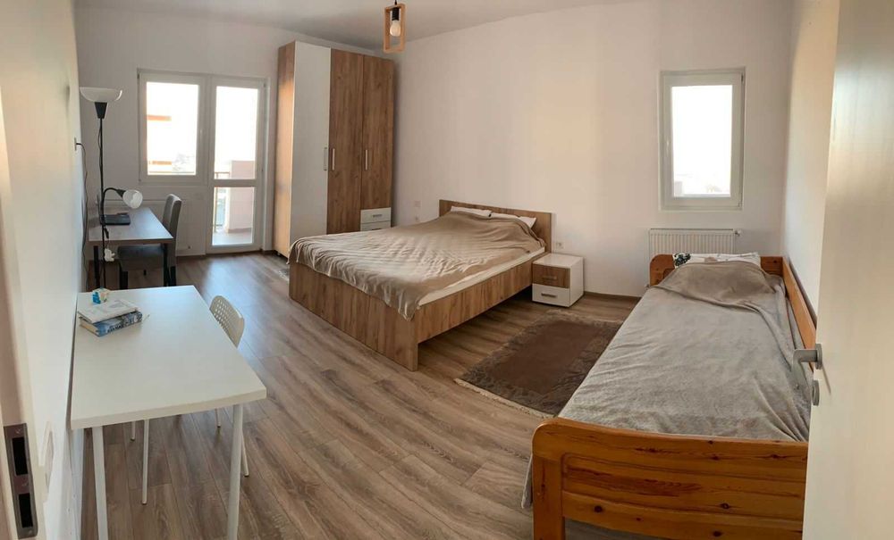 Sifonier modern pe comandă – 247x150x52 cm, nou, impecabil