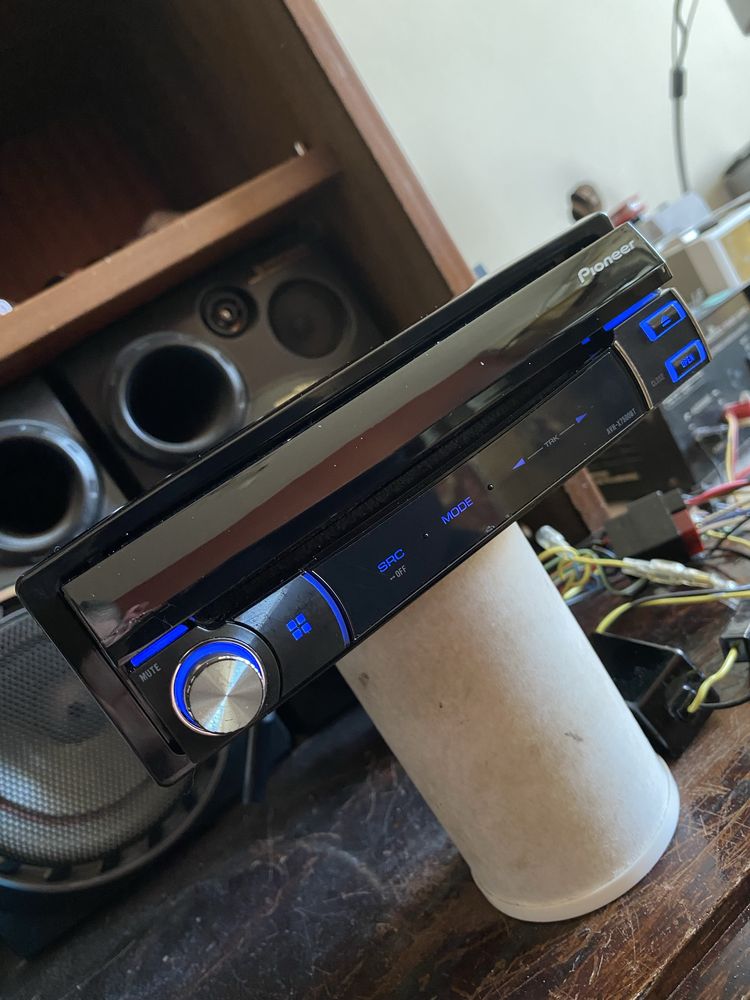 Pioneer AVH-X7500BT - ВИСОК КЛАС - DVD USB Bluetooth cd плеър сд радио