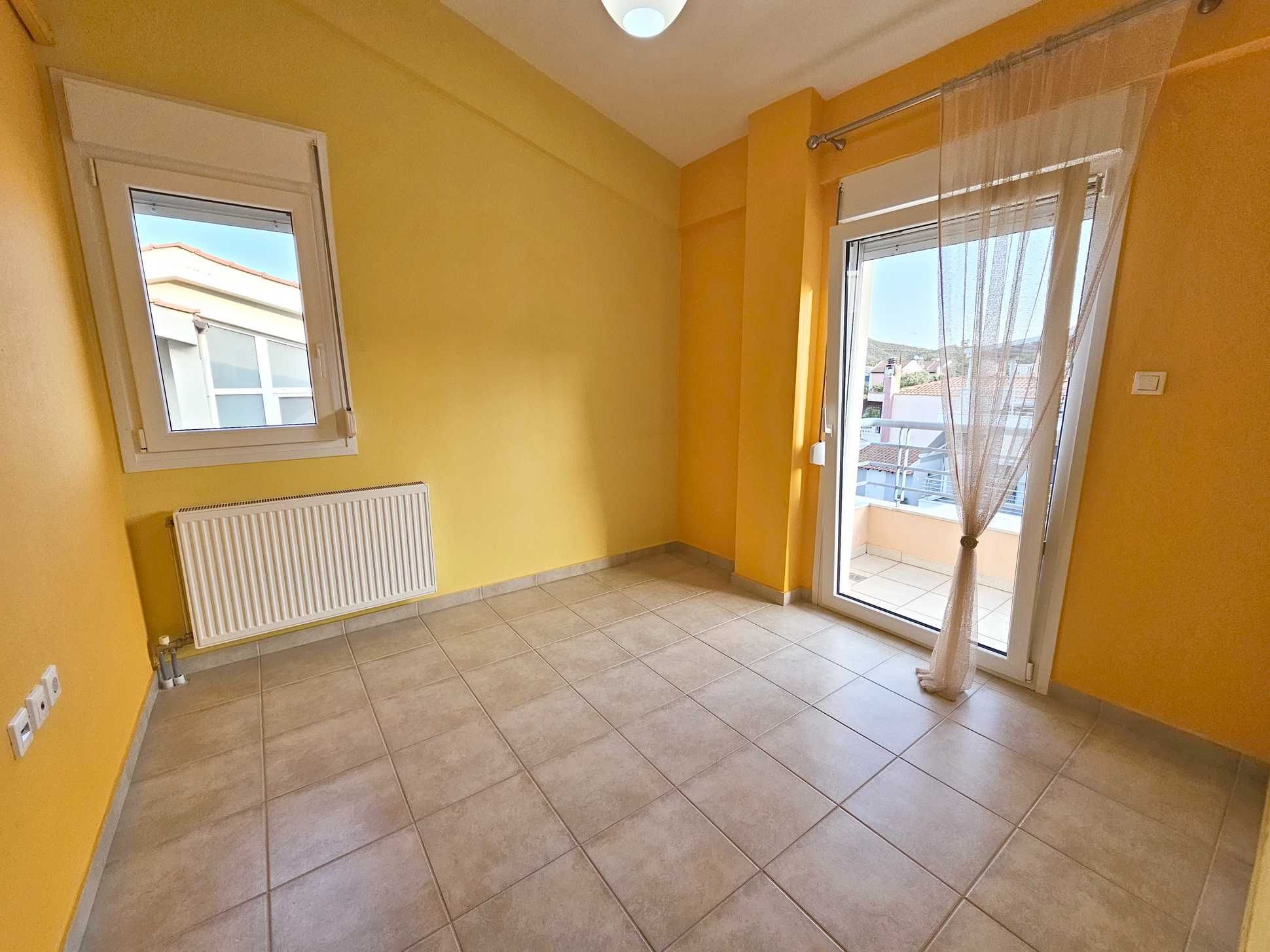 ПРОДАВА се самостоятелна къща 182кв.м в Хераклица, Кавала (код 8027)