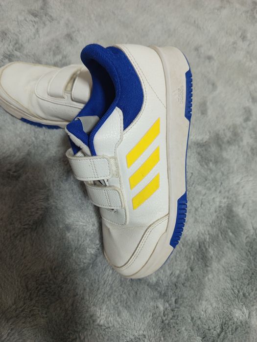 Оригинални маратонки Адидас