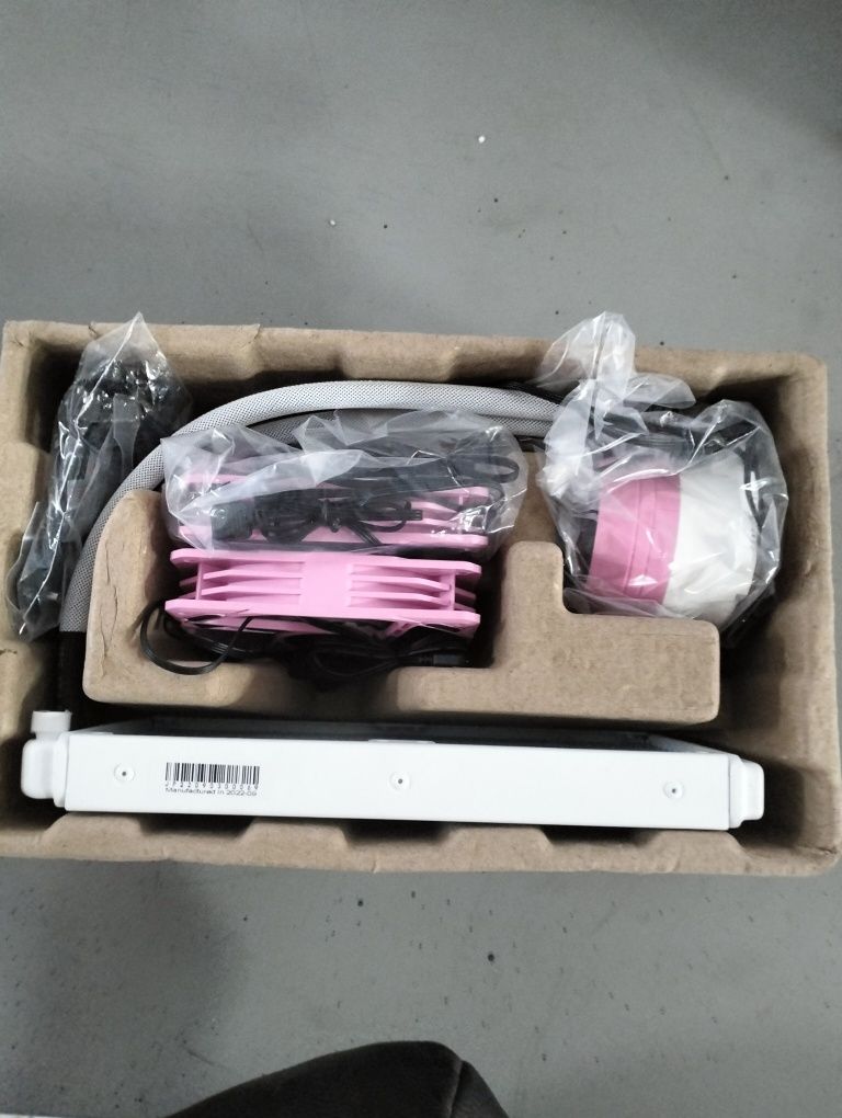 Продается Геймеры ! AeroCool Mirage L240 система водяного охлаждения