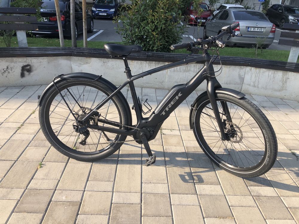 Bicicleta eBike Trek Super Commuter +7  electrica