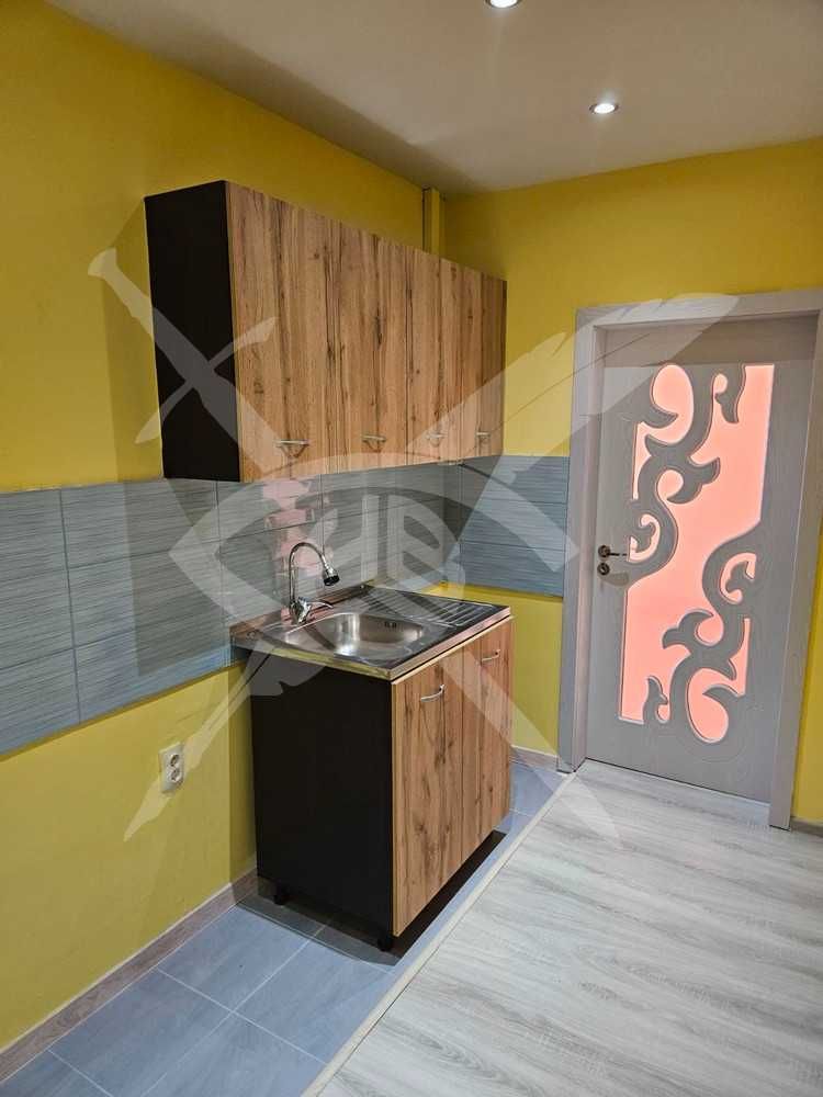 Дава се под наем Двустаен апартамент в София, Люлин 2 - 46 кв.м за 90000 € - Снимка #2