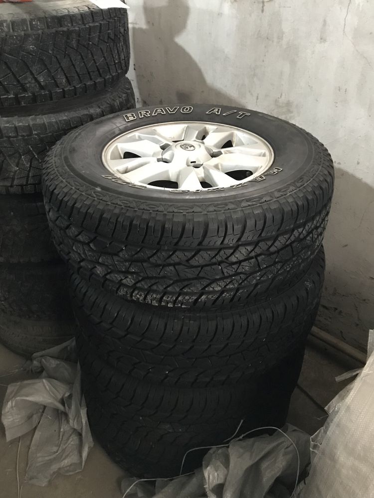 MAXXIS BRAVO A/T 771 285/65 R17