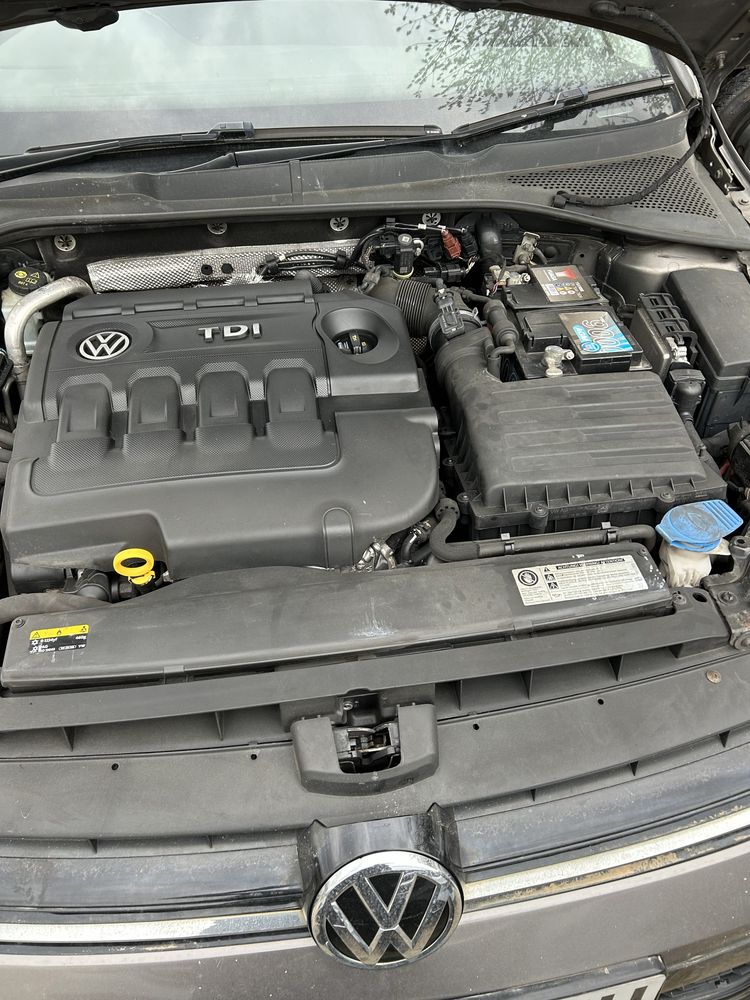 Carcasă filtru aer Volkswagen Golf 7 1.6 tdi 2016
