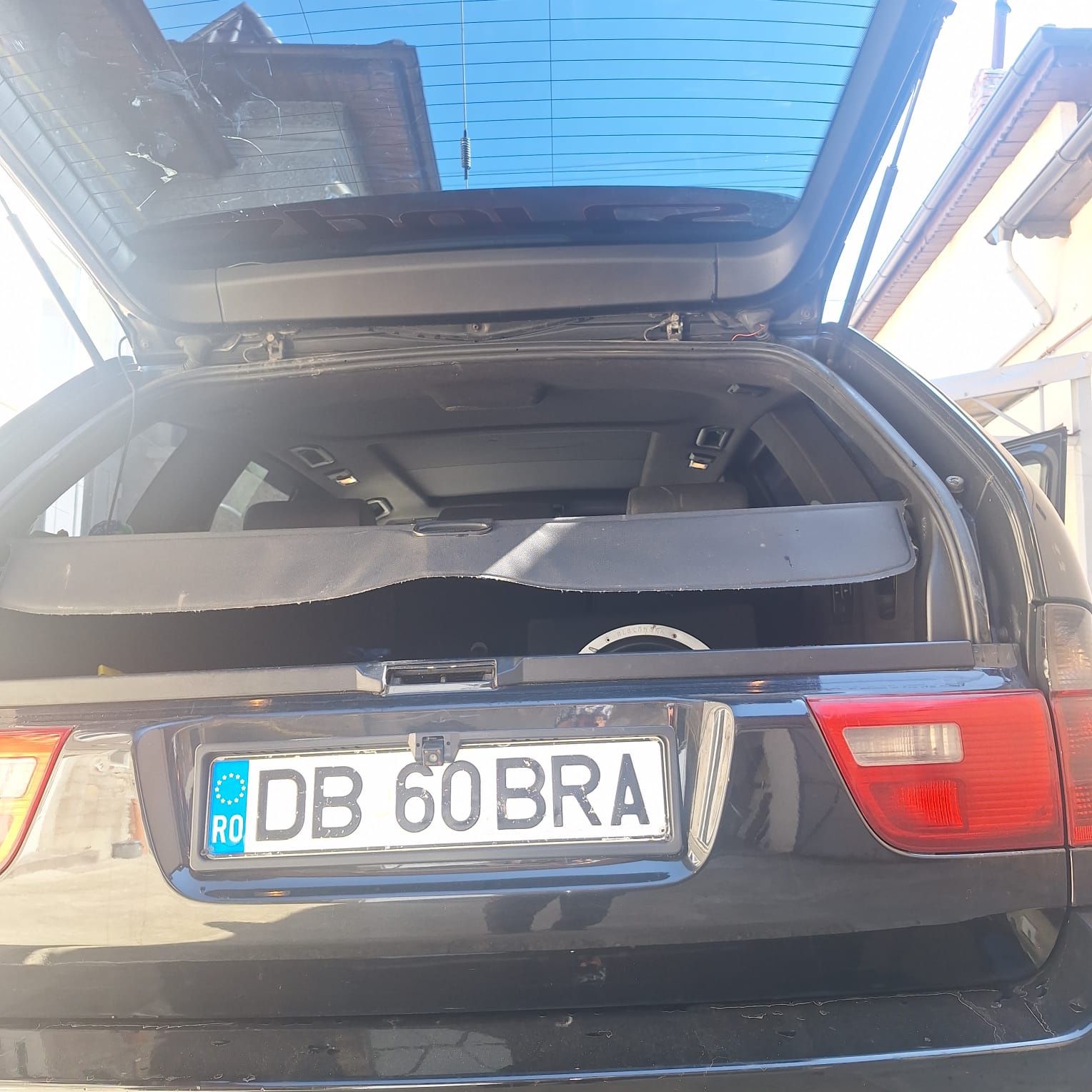 Vând BMW x5 3000 d