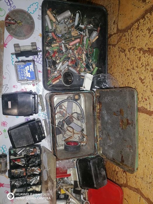 Piese electronice en gros
