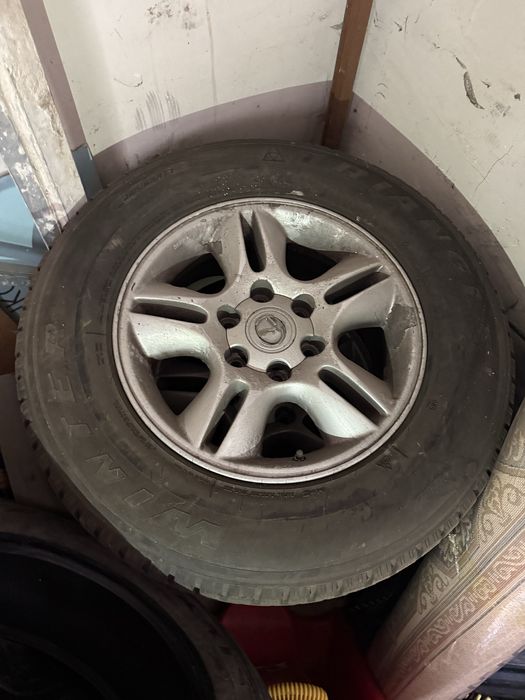 Комлект зимних шин