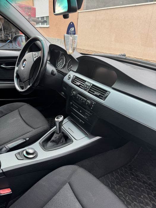 Vand Bmw seria 3 e90 318d