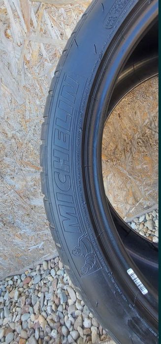Anvelopa Dunlop 295/35 R21 107Y Michelin 295/35 R21 103Y
