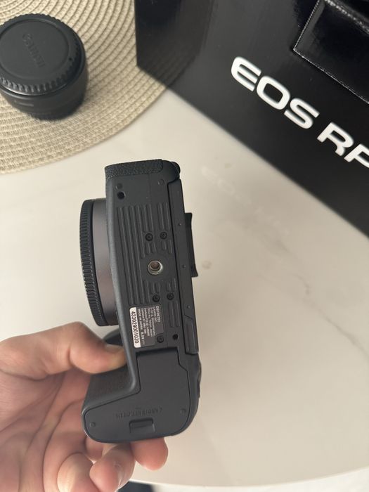 Canon eos RP  Body