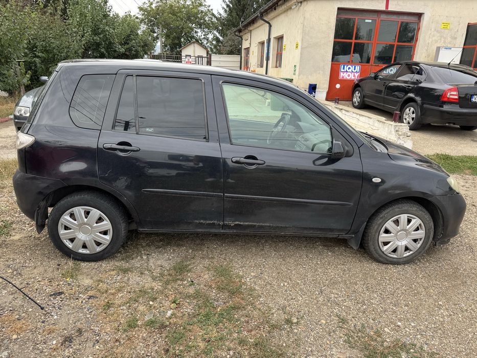 Usa dreapta fata spate complet echipata Mazda 2 DY 2003-2007