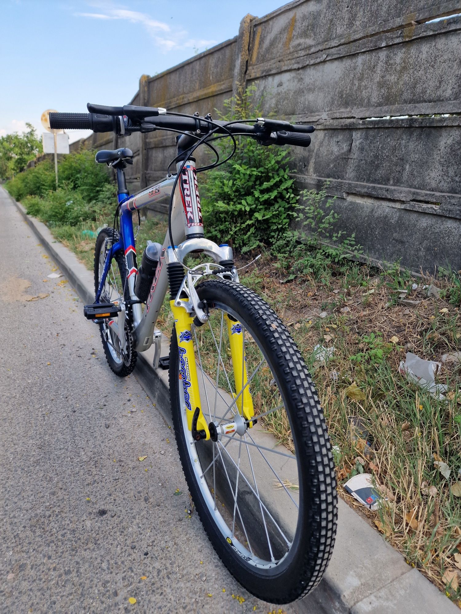 Bicicleta Trek 9.8 Carbon MTB (fixie single speed cursiera oras)