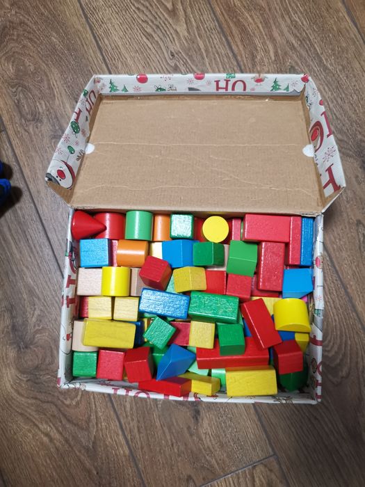 Set cuburi lemn impecabile