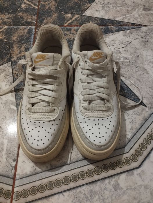 Adidași Nike Court Vision Alta