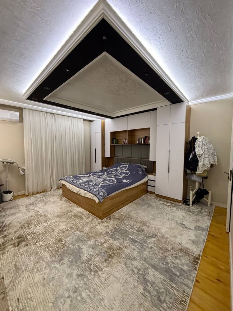 Банковский дом метро Шахристанская 200м2 евроремонт