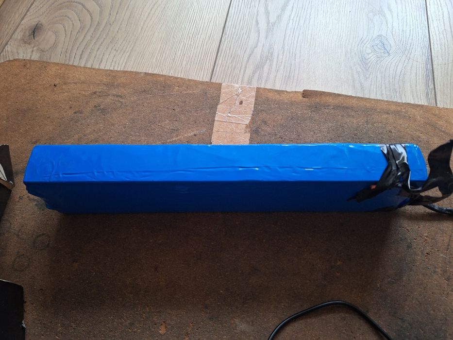 Baterie 36v, 7,5 a ca defectă!