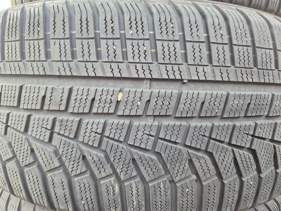 Anvelope de IARNA - 235/50/19 - HANKOOK - Aproape NOI DOT 2022 !