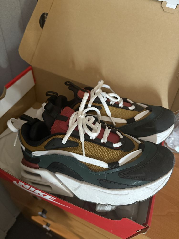 Маратонки Nike Furyosa