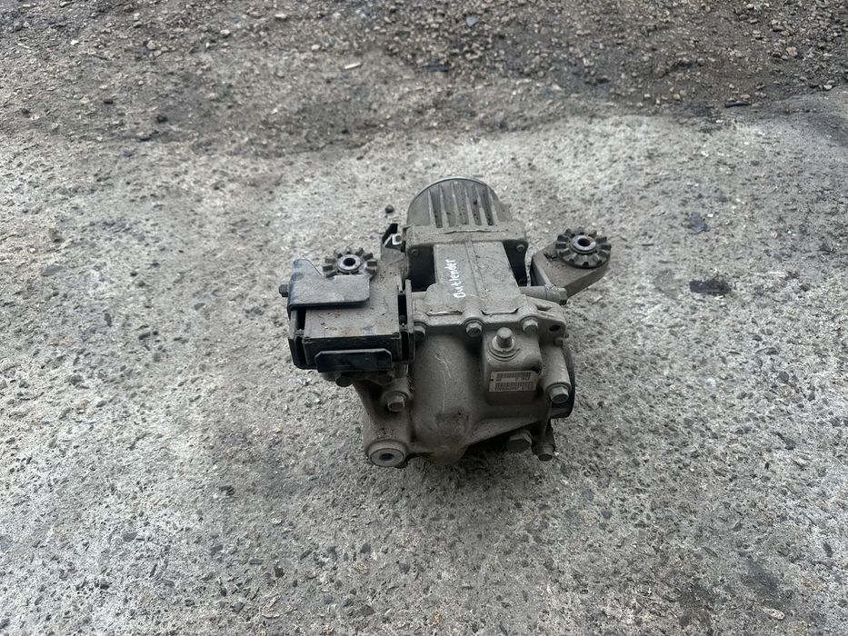 Заден Диференциал за Митсубиши Аутлендър 2007-2013г.!