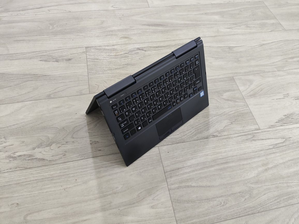 Сенсорный Ультрабук NEC X360