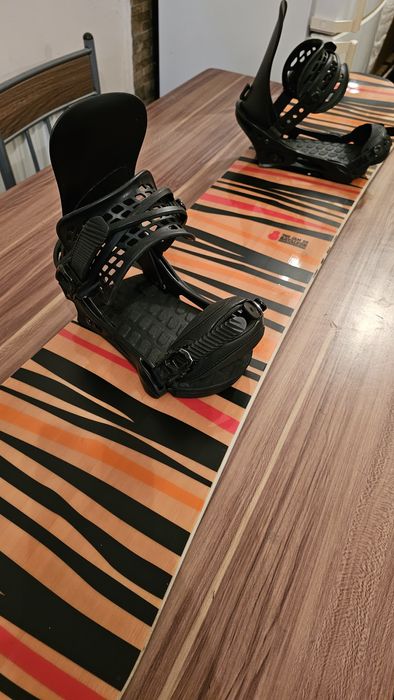 Placa Snowboard Bataleon The Jam 159 cu Legaturi Burton Diode M/L