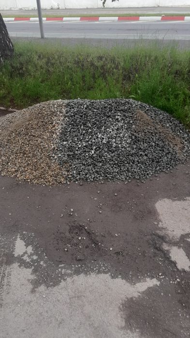 Balastru piatra nisip