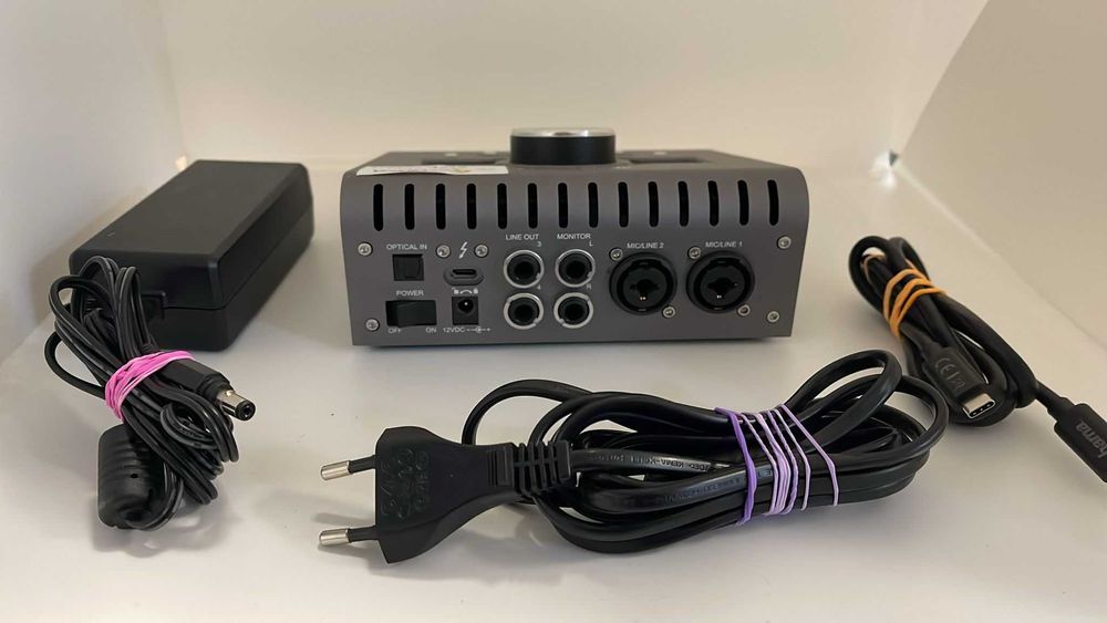 Interfata audio Thunderbolt Universal Audio Apollo Twin X DUO -A-