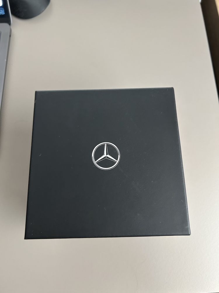 Mercedes Benz часовник G Class collection