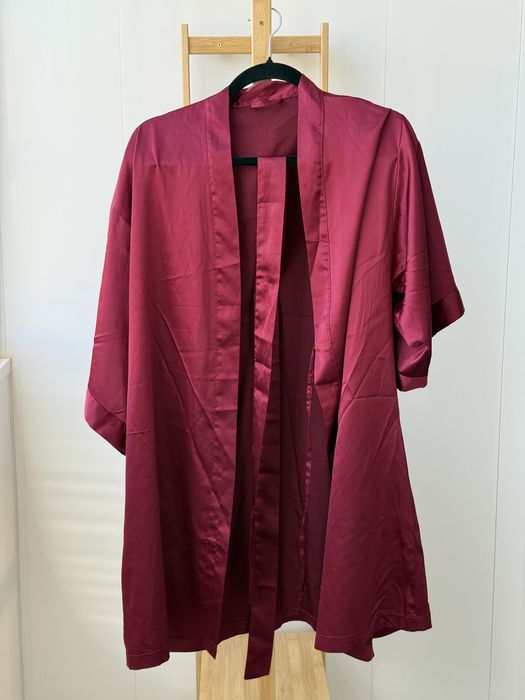 Пижама с дълъг ръкав H&M и домашен сатенен халат